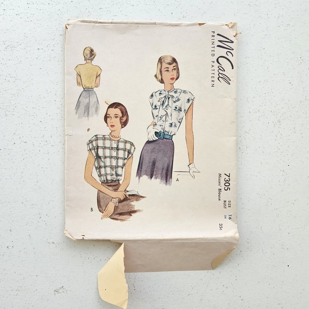 1940s Vintage FF B34" McCall 7305 Cap Sleeve Bowtie Blouse Top Sewing Pattern